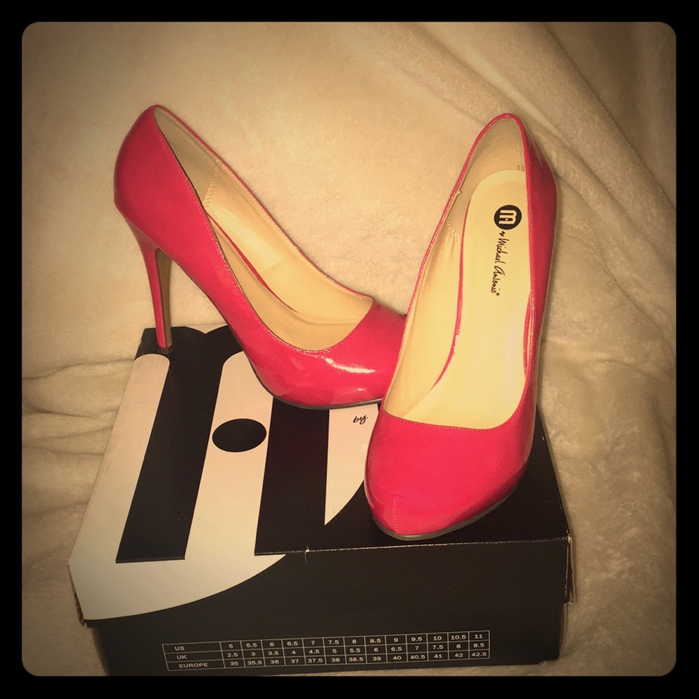 Fuchsia Pat Pumps